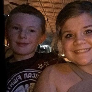 Meet your Posher, Mahren